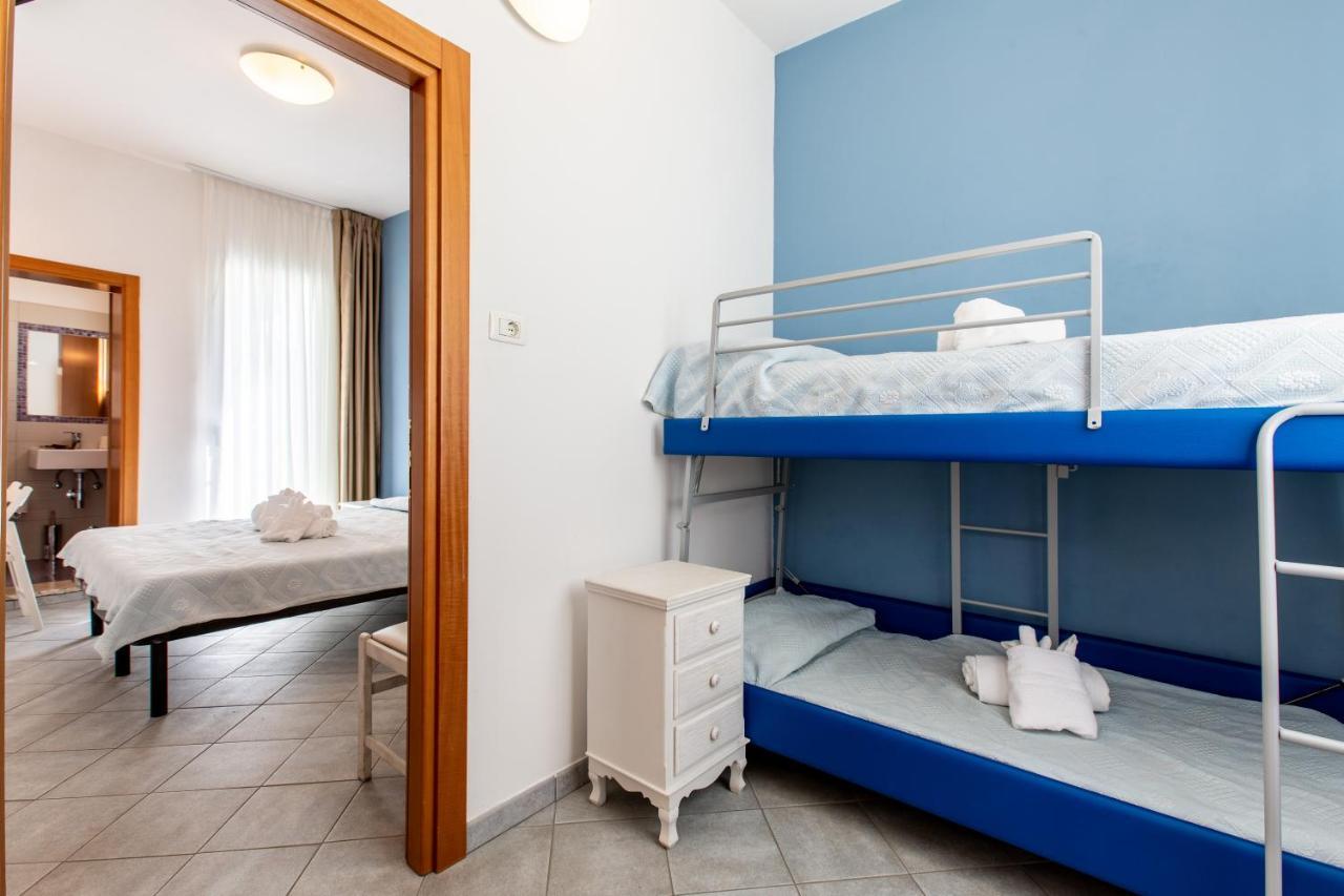Hotel Jole San Mauro Mare Ngoại thất bức ảnh