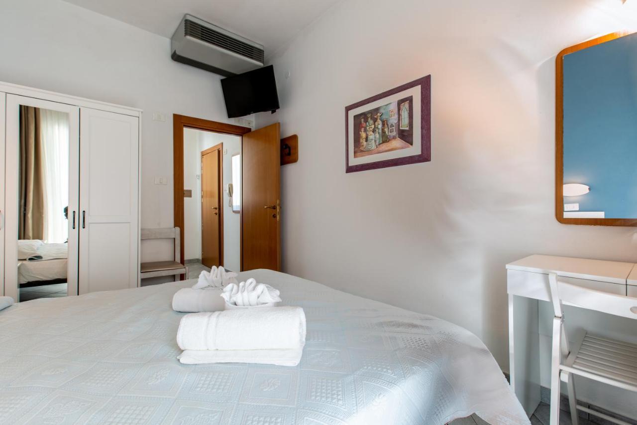 Hotel Jole San Mauro Mare Ngoại thất bức ảnh