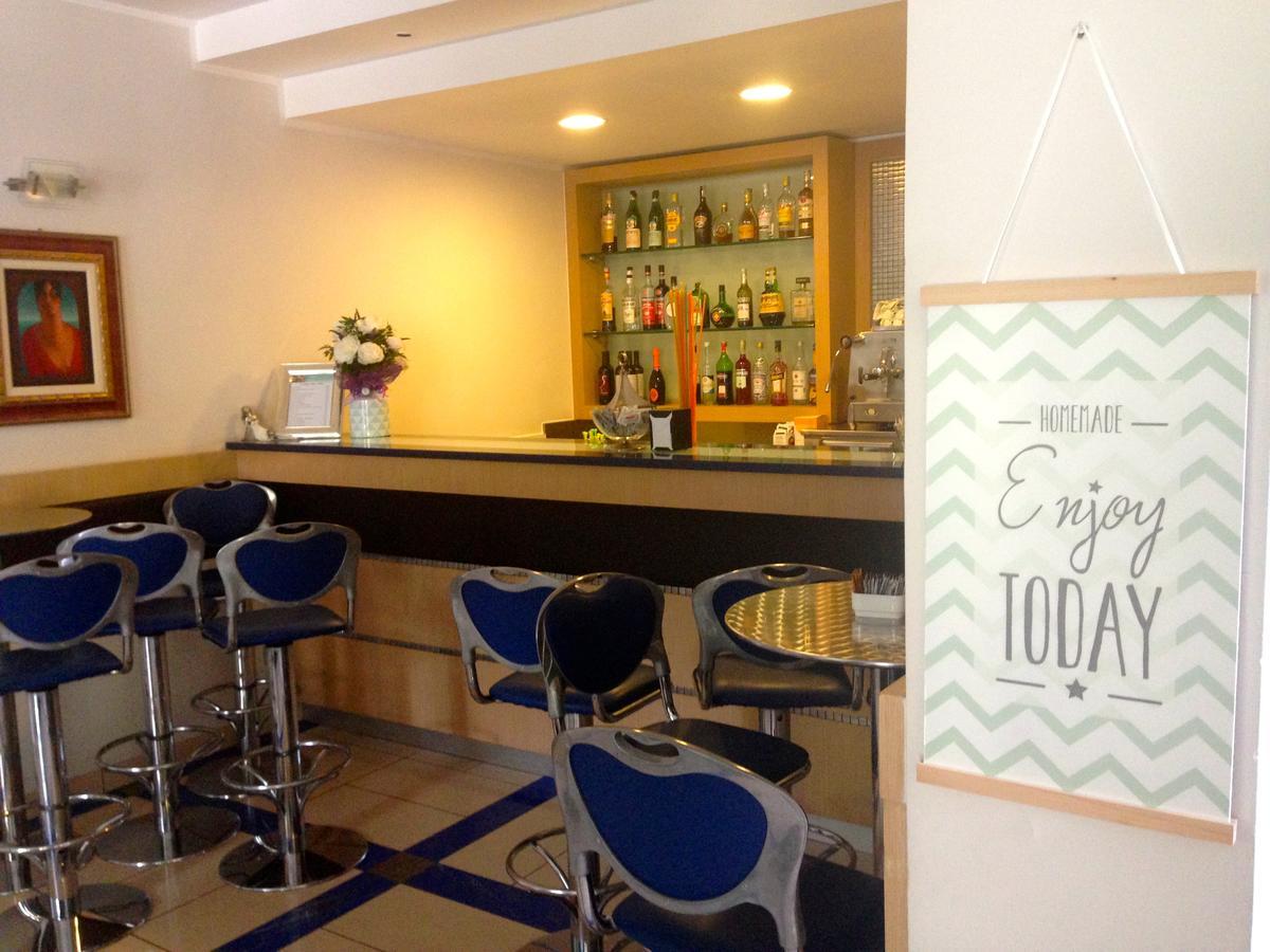 Hotel Jole San Mauro Mare Ngoại thất bức ảnh
