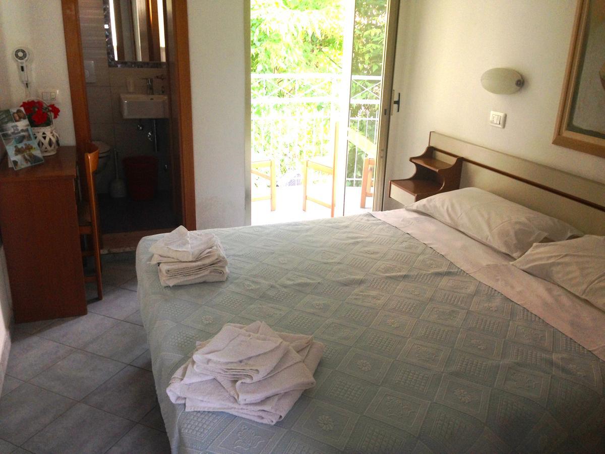 Hotel Jole San Mauro Mare Ngoại thất bức ảnh
